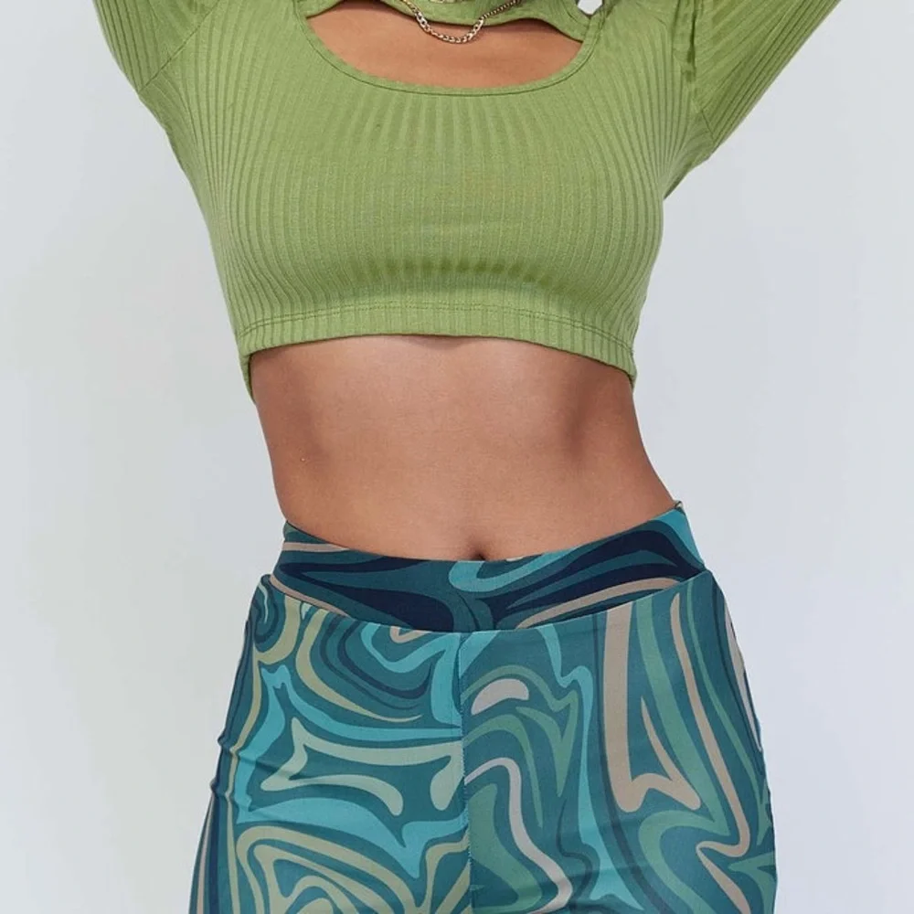 flare pants - Picture 7 of 9